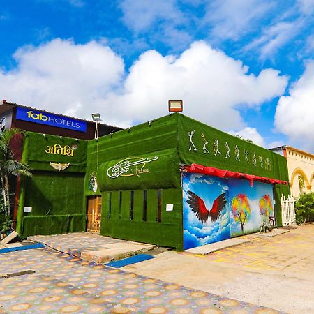 Fabexpress Atithi Hotel Ráncsí Kültér fotó