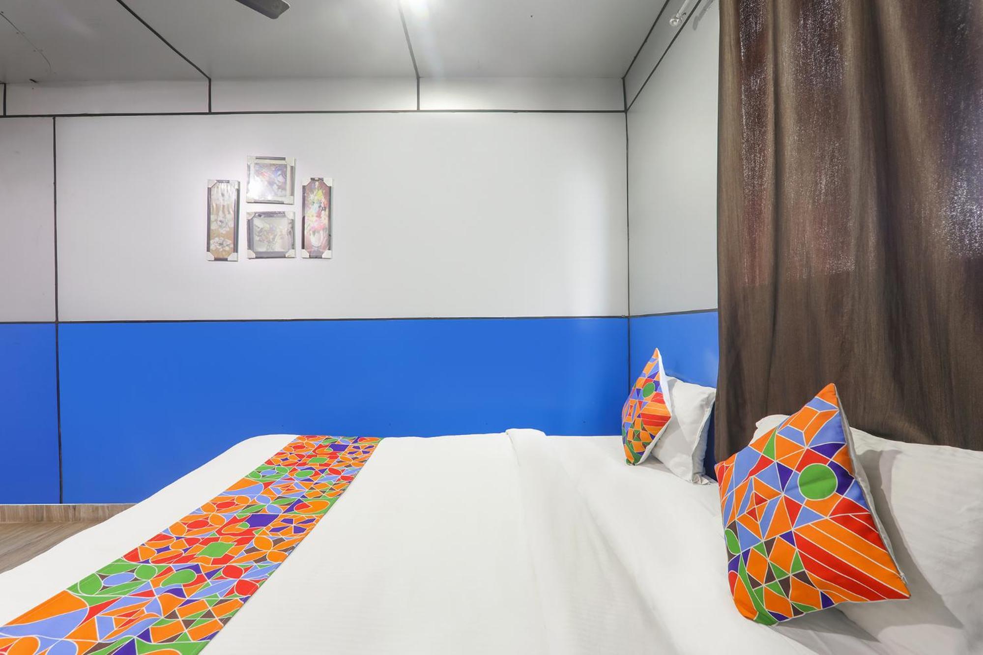 Fabexpress Atithi Hotel Ráncsí Kültér fotó